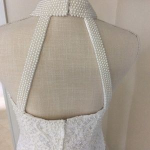 Wedding gown